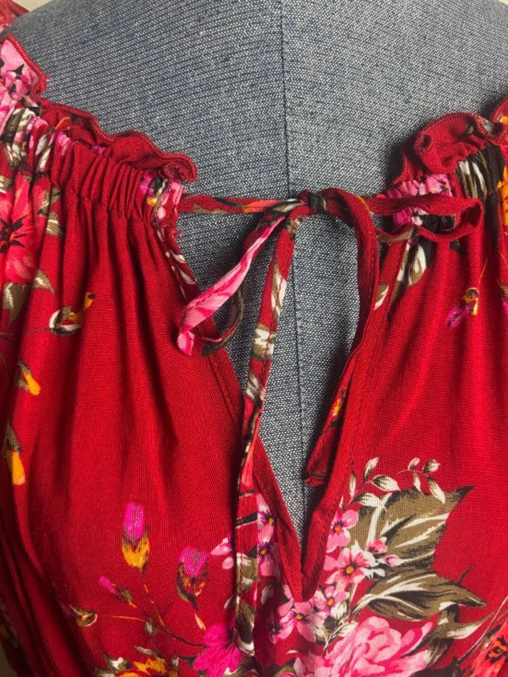 Torrid Size 4 Mini Challis Tie Front Skater Dress Red Floral Ruffle Garden 4X